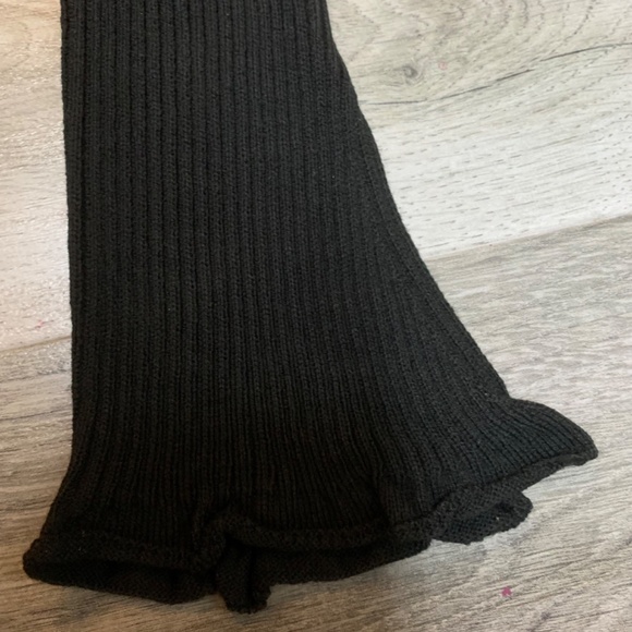 NWOT Never worn NASTY GAL Crop Top, XS (0-2) - Picture 3 of 3